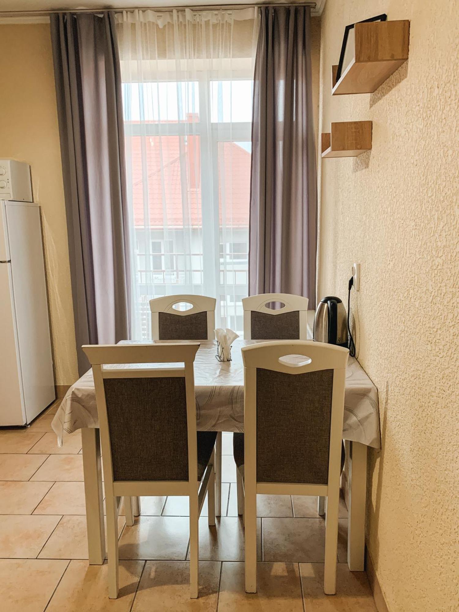 Apartments Domovik Parkaniya, 2A Mukatschewo Exterior foto